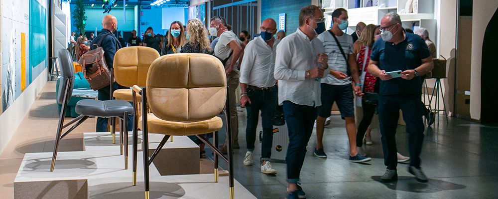 Cover di "Lo sprint del Settore Arredamento: produzione (+6,8%) ed esportazioni (+5,6%) in crescita"