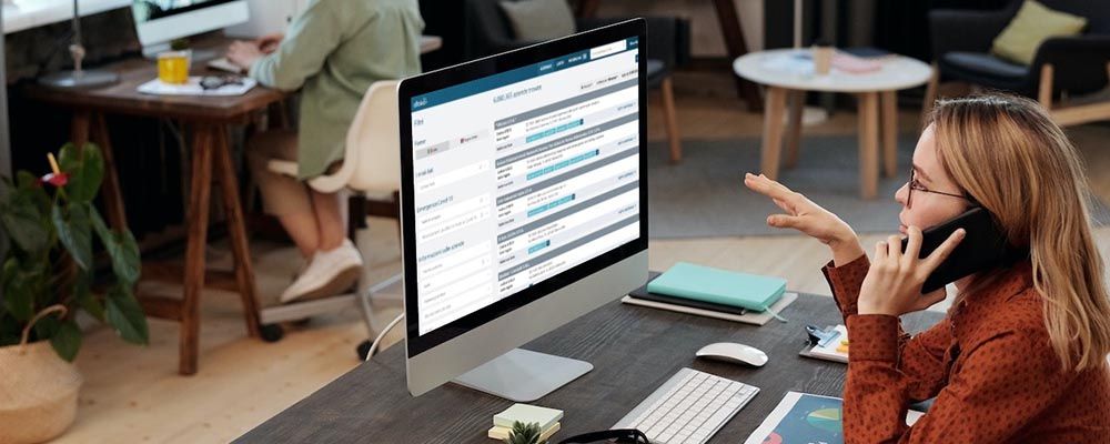 Cover di "Con Atoka puoi sapere quali CMS usano le aziende italiane"